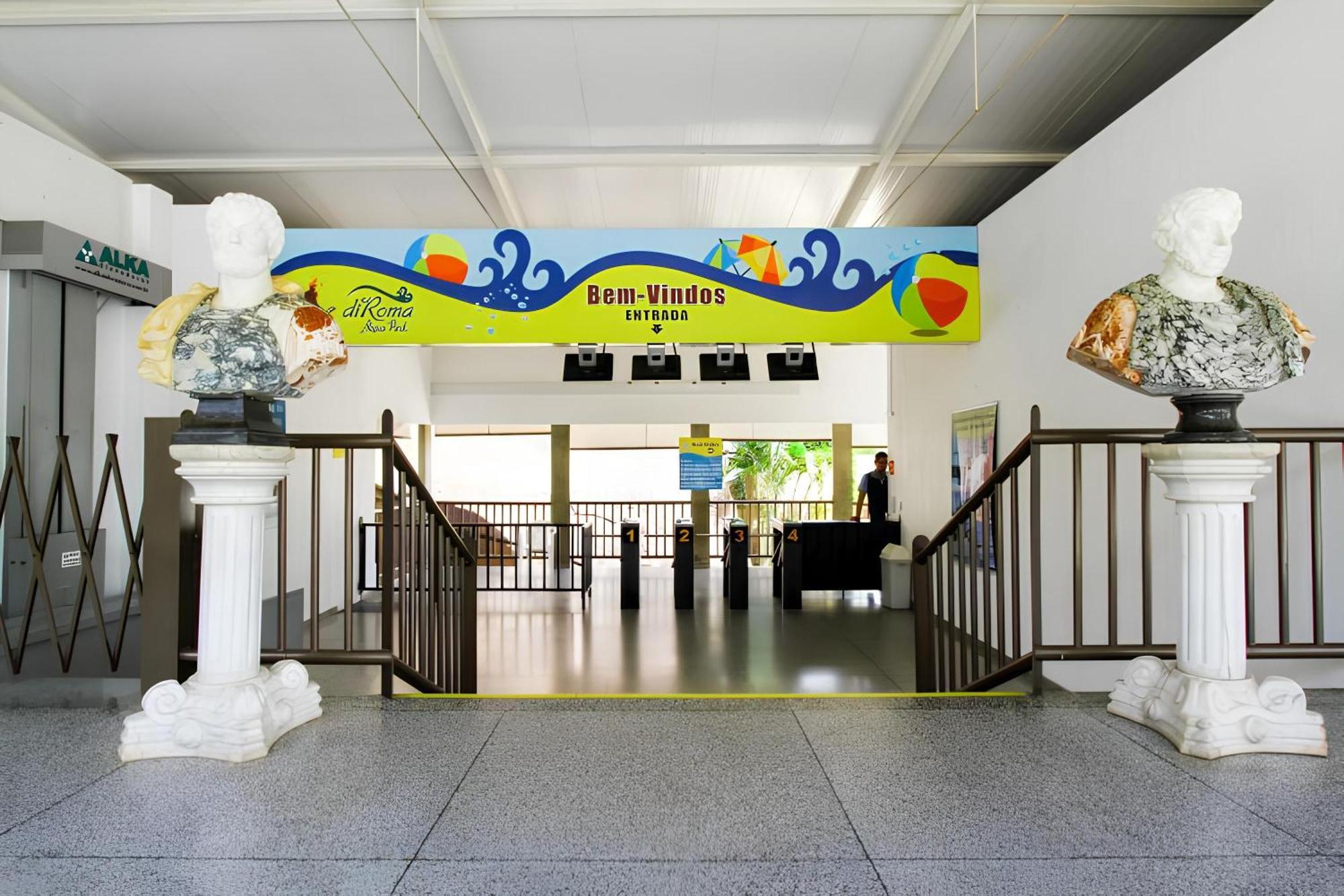 Spazzio Diroma - Acesso Gratuito Ao Acqua Park Caldas Novas