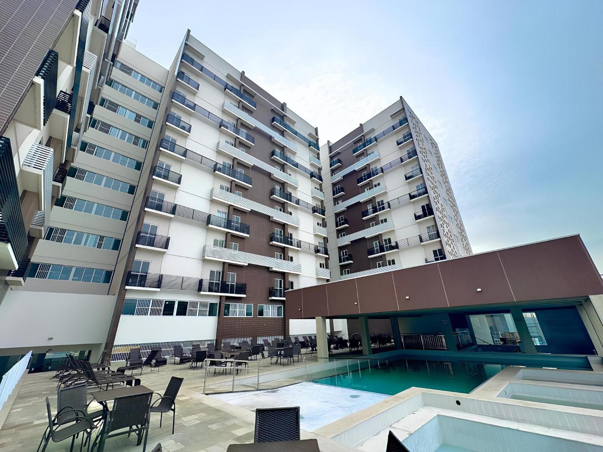 Apartment Spazzio Diroma - Acesso Gratuito Ao Acqua Park Caldas Novas